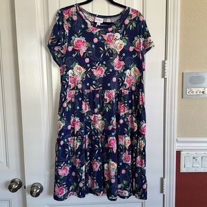 NWT Lularoe Ariel Tiered Dress Sz M